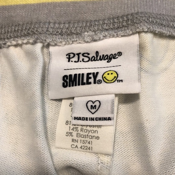 Gray Floral Smiley Face Shorts by PJ Salvage M - Picture 8 of 9